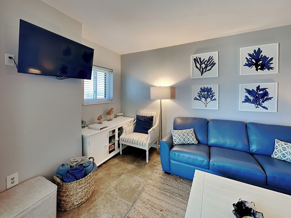 Royal Gulf Beach & Racquet Club #5816 by Southern Vacation Rentals