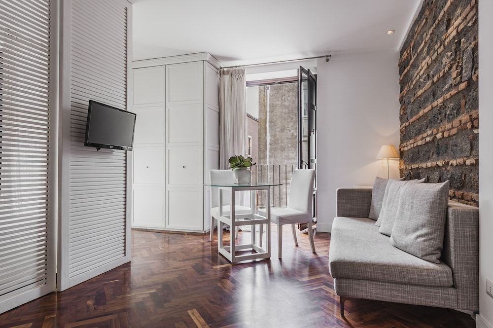 Ferrini Home - Via Monte Sant'Agata