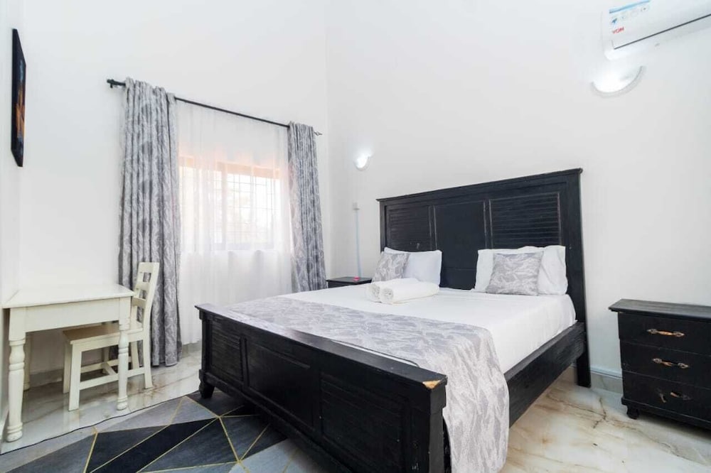 Lux Suites Nyali Holiday Villa view 4