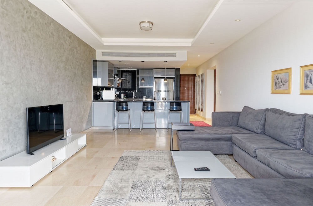 Vesta - Luxury Apt - 2Br - CFC XL