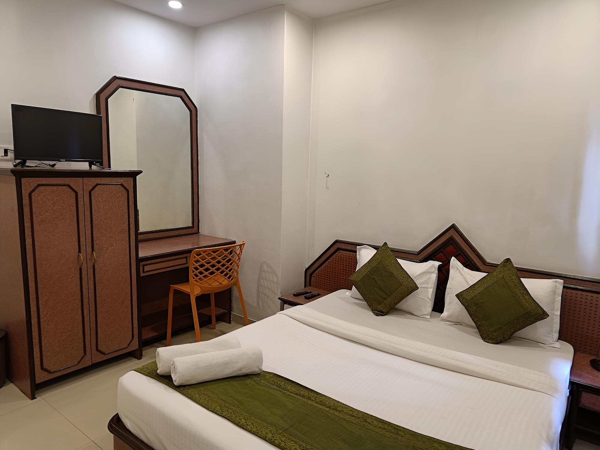 Hotel Jambhale Palace