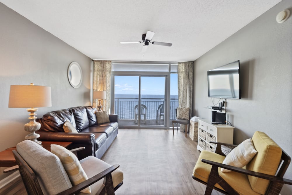Grand Atlantic by Elliott Beach Rentals