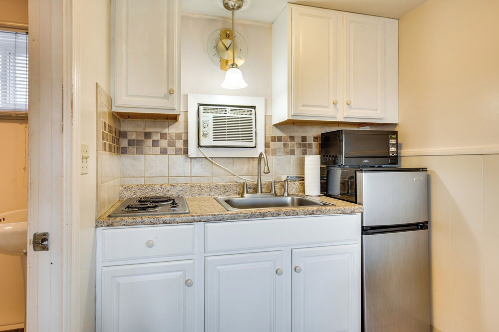 'beachfront 15' Condo on Old Orchard Beach