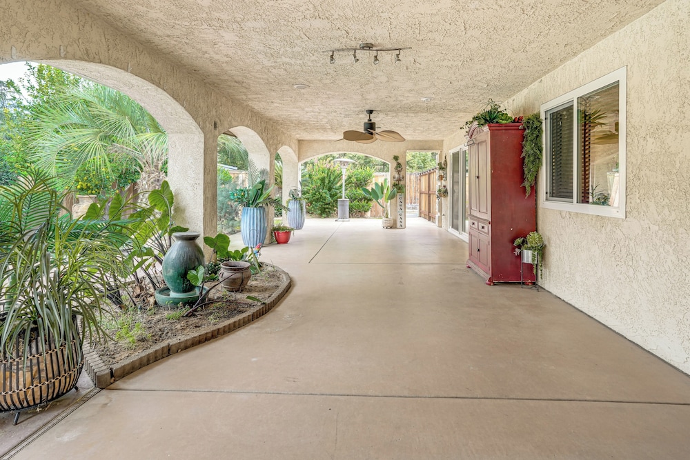 Outdoor Kitchen & Patio! Central Valley Hacienda