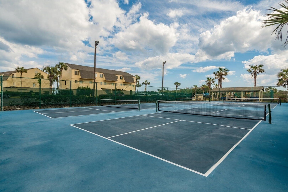 Blessed By The Sea Crescent Beach Activities 2 Bedroom Home