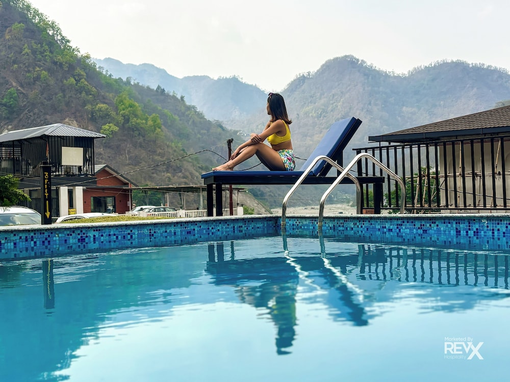 Euphoric Tiger Resort