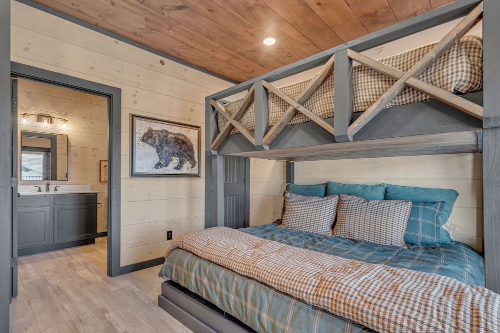 Smith Creek Resort