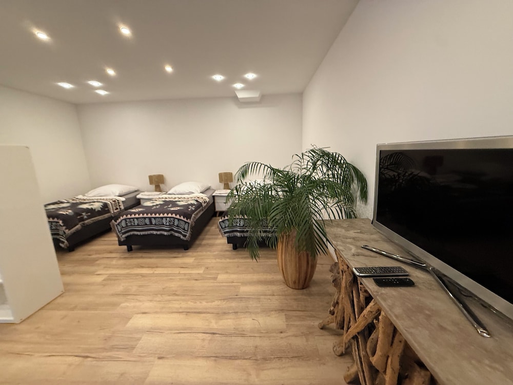 Modern House Gehrden 2