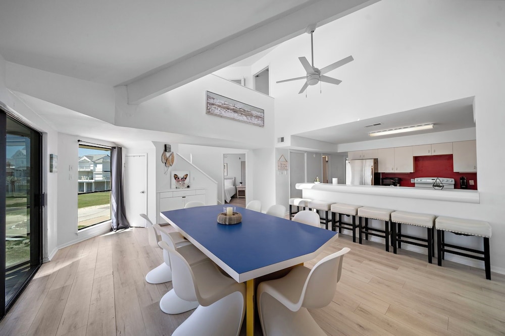 Pirates Beach Retreat by Ryson Vacation Rentals