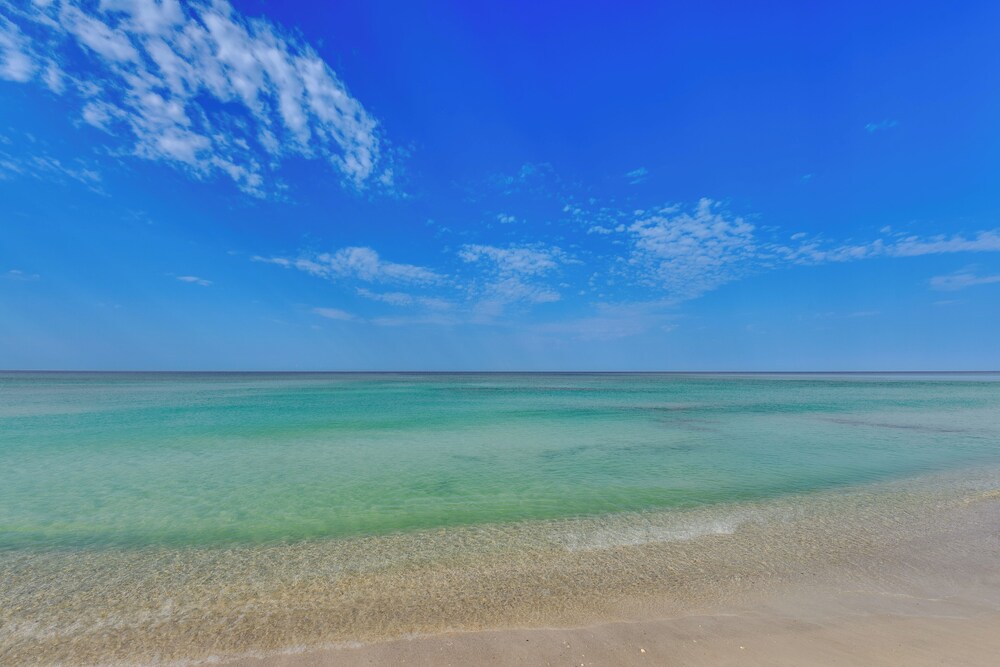 Chic & Elevated Decor: Beachfront PCB Gem w/ Patio