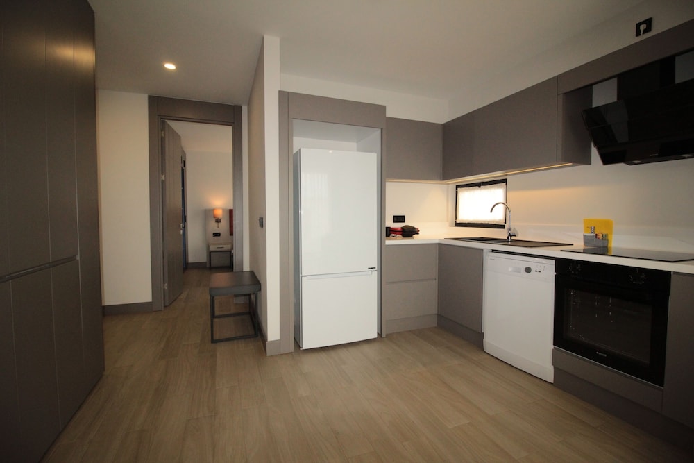 Ala Grand Residence