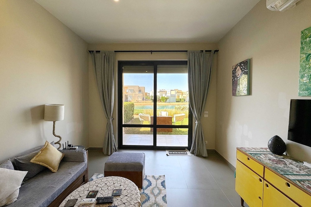 Xuru Stays I Eclectic 2 BDR Twin House @ Tawila El Gouna