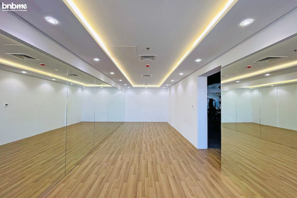 Lucky Residence - 1002 by bnbme homes