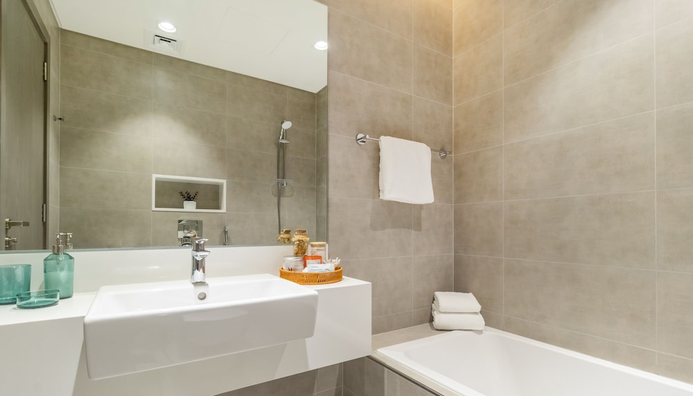 Manzil-1BR Beach & Lagoon Access