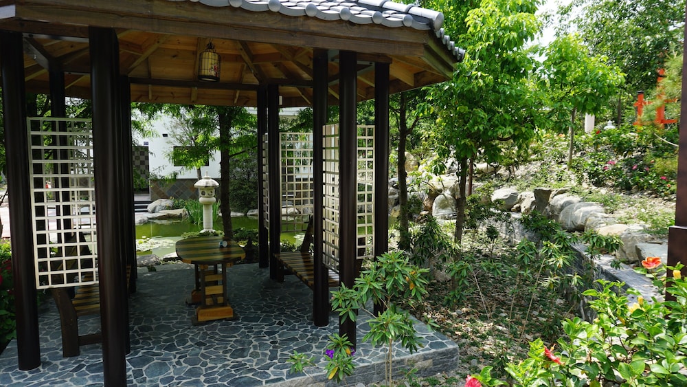 Huaman hot villa