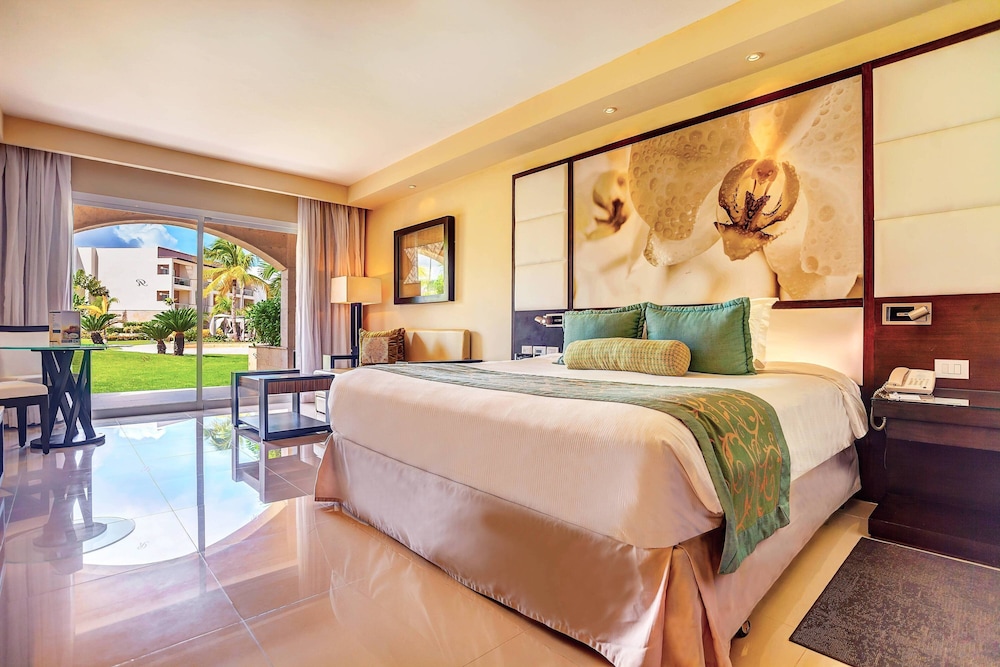 Royalton Hideaway Punta Cana, An Autograph Collection All-Inclusive Resort & Casino – Adults Only photo 30 of 147