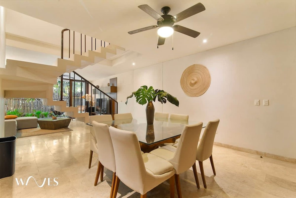 2 Br PH w Private Pool in Luxury Gated Community