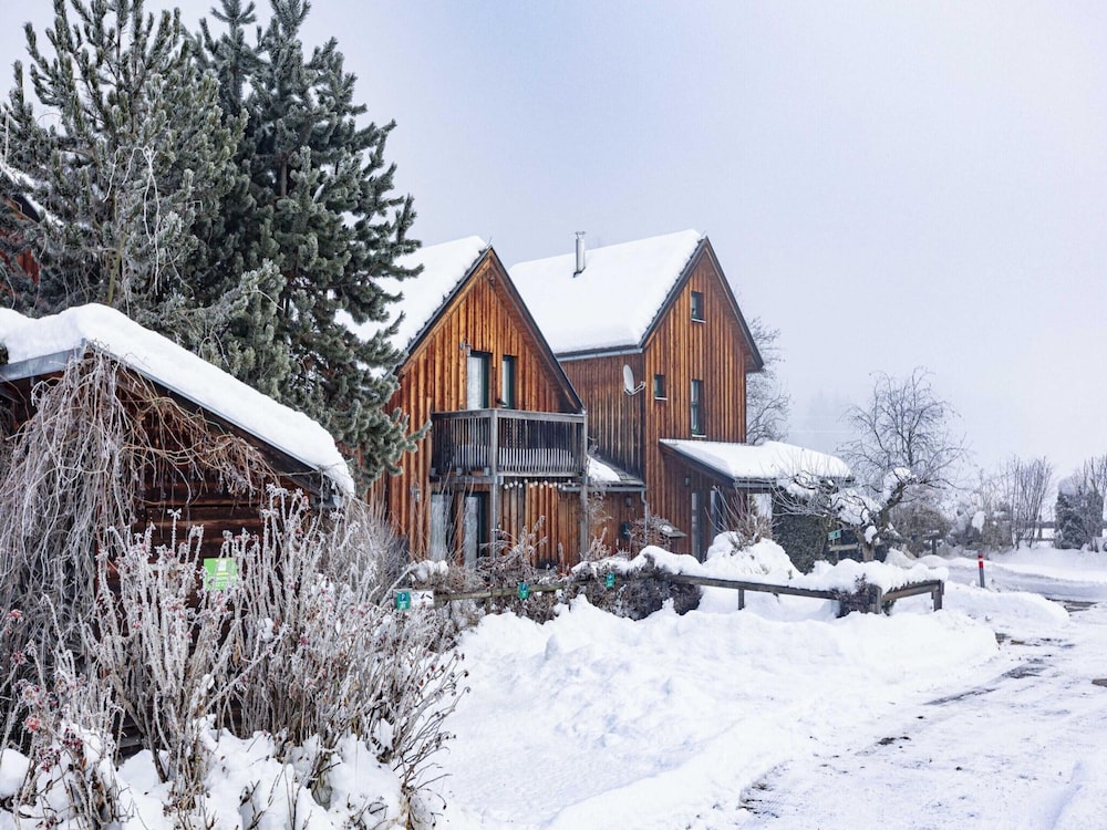 Spacious Chalet near Ski Area in Sankt Georgen ob Murau