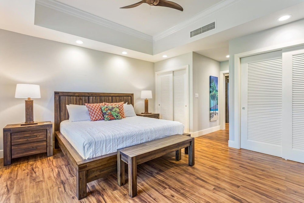 Gorgeous Hawaii Unit Sleeps 6! Access to Fitness and Tennis - Vrkcv