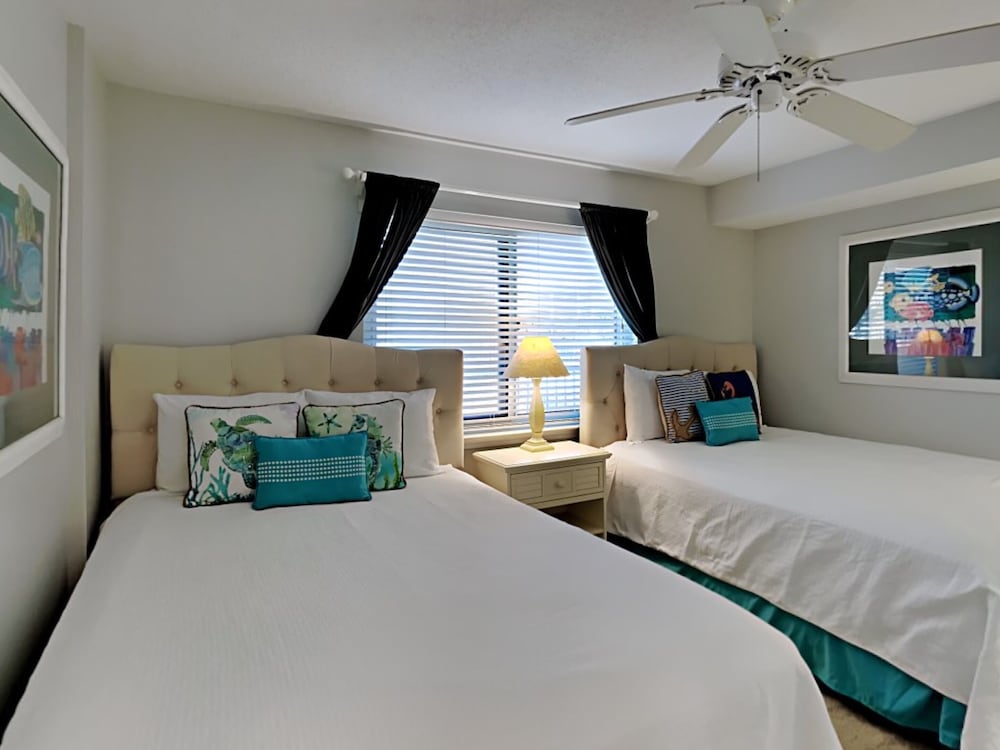 Sandy Key by Southern Vacation Rentals view 3