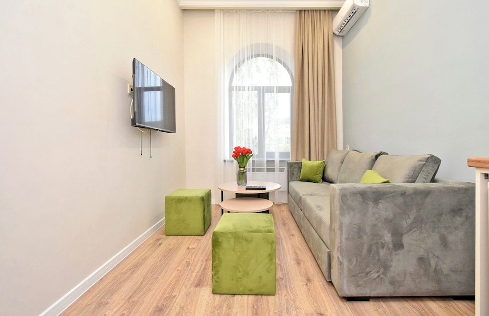 Apartment on Khanjyan street