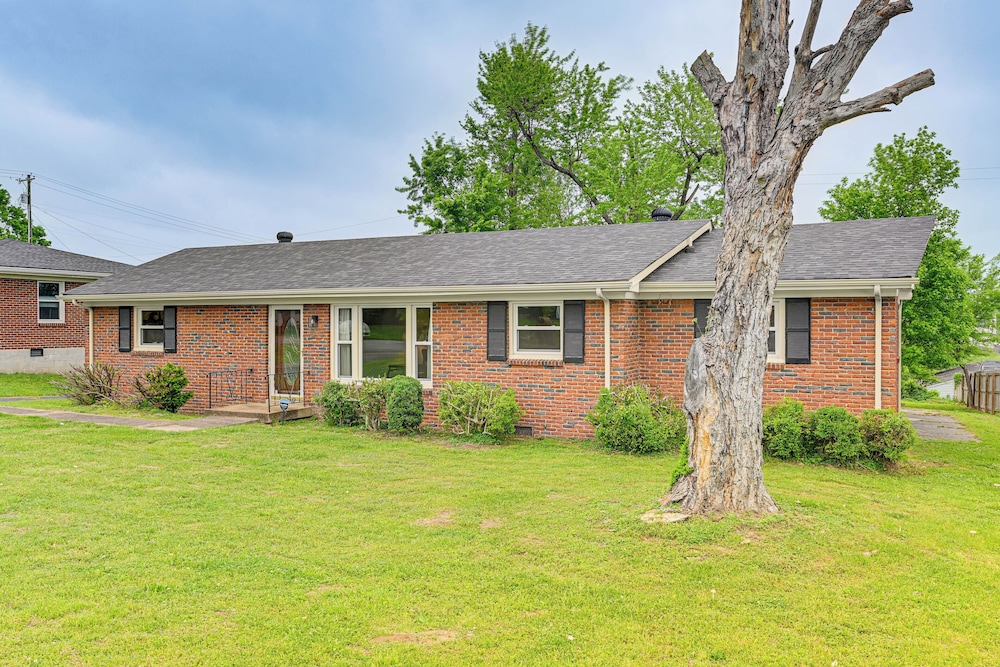 Family-friendly Home < 5 Mi to Downtown Nashville - Property Image 16
