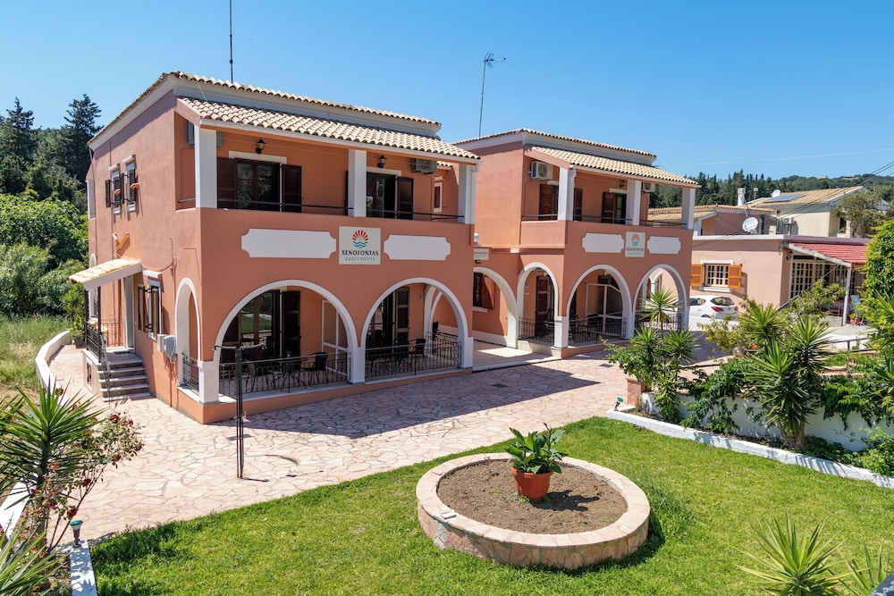 Xenofontas apartments