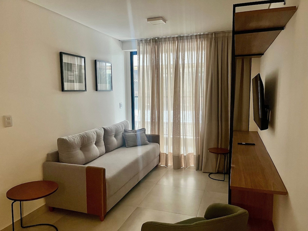 Hyde Park Comfort 1