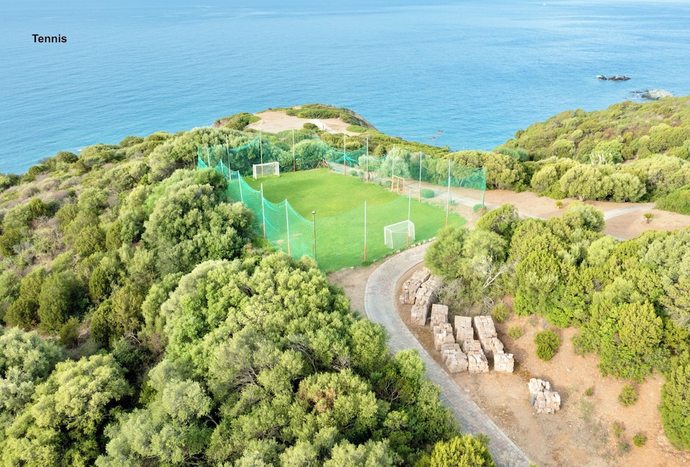 Ecovillage with swimming-pool in Teulada view 2