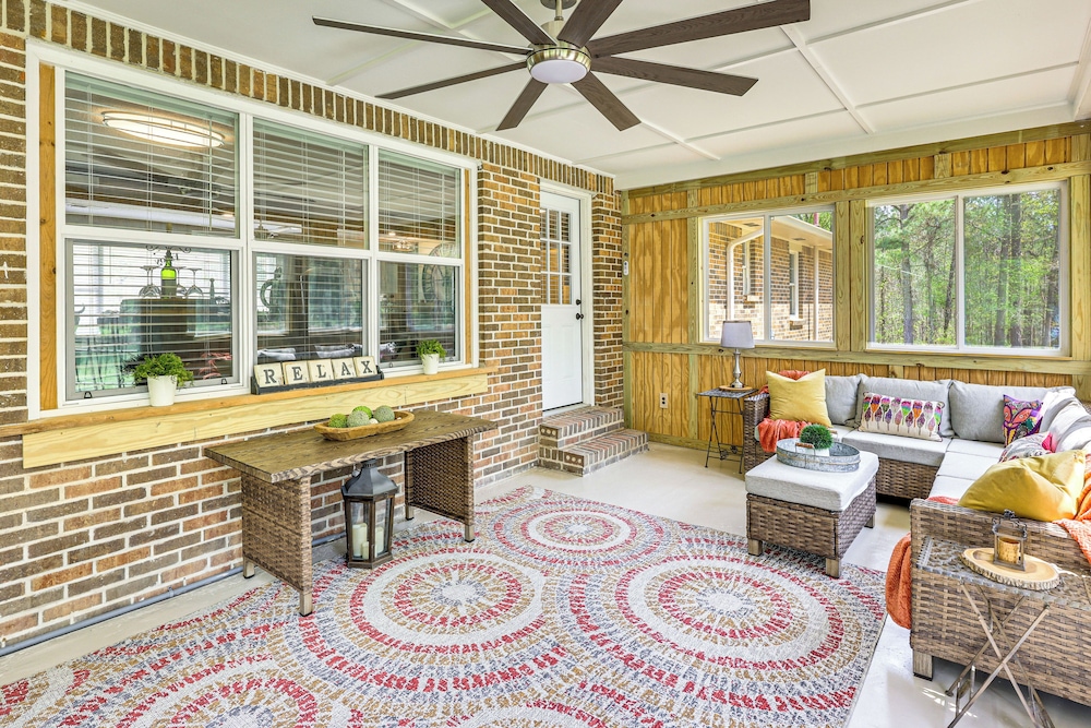 Fall & Football Vibes: Titus Retreat w/ Game Room