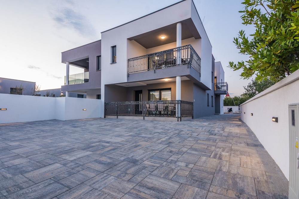 Apartment Spanic 2