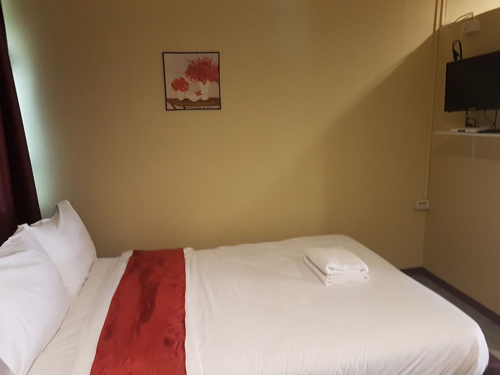 O-Rich Gold Hotel