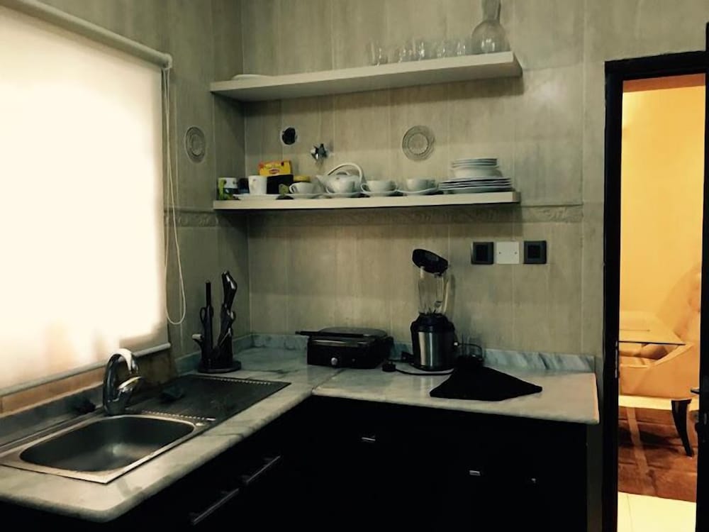 Smart Service Apartments