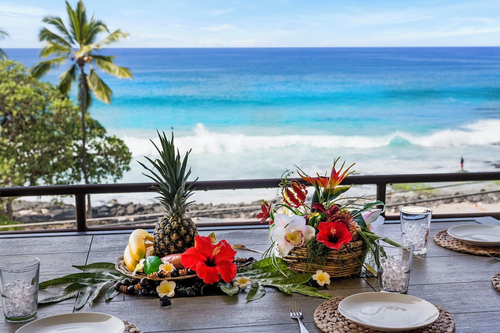 End Unit Oceanview Condo - Pool - Sauna & Tennis! - Vrkcv