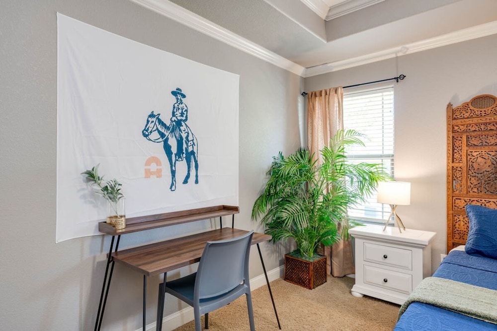 4bed 3bath Close2a M Santa s Wonderland Hospital L2 EV