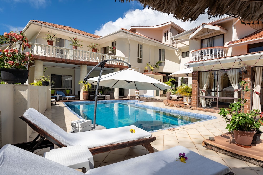 Carana Hilltop Villa