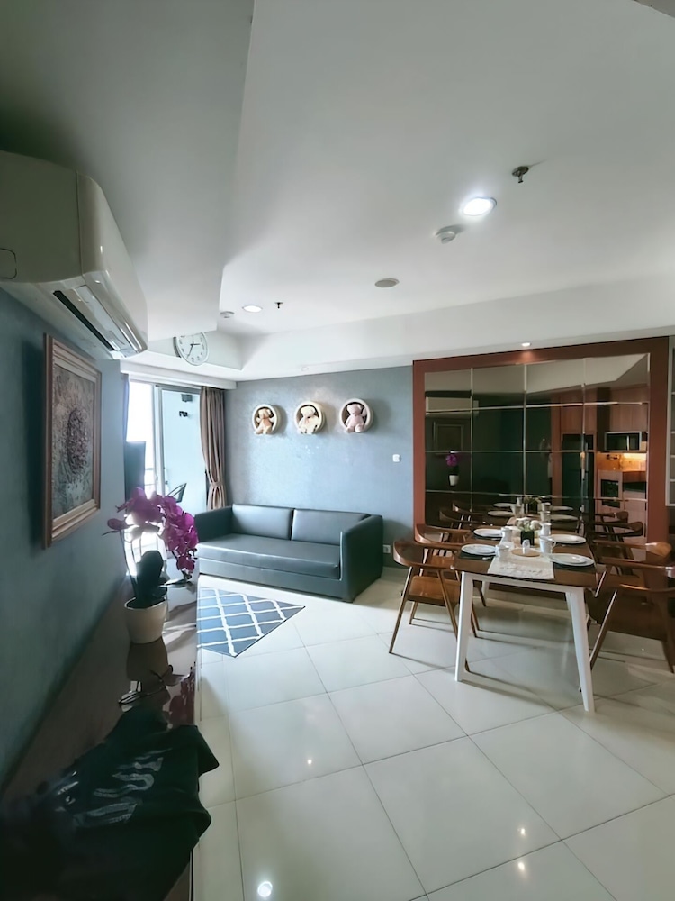 The Mansion at Dukuh Golf Kemayoran