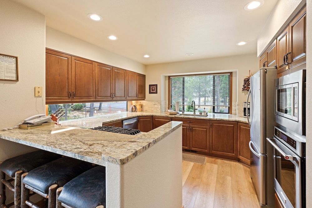 Summit View 5 4 Bedroom Home