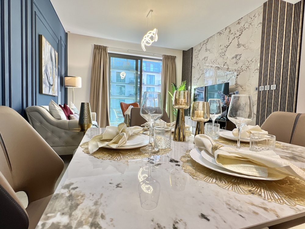 Cosmos Living Luxurious Sobha Hartland