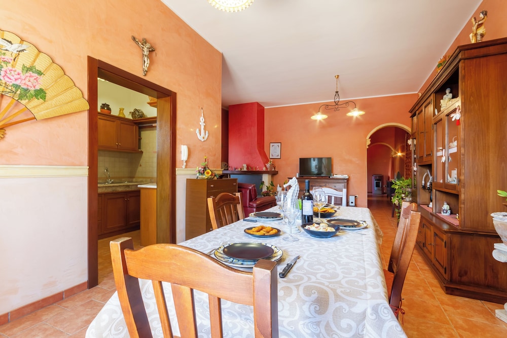 Luxury Private Villa With Garden