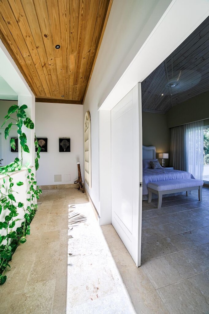 Hacienda B-03