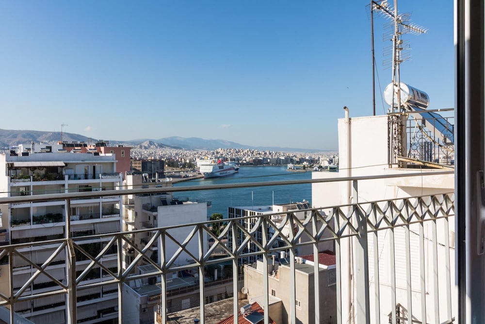 A Luxury Maisonette With Sea View photo 3