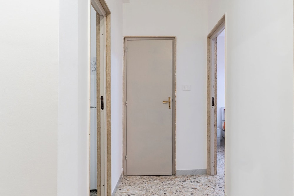 Bari Station Classic Apartment