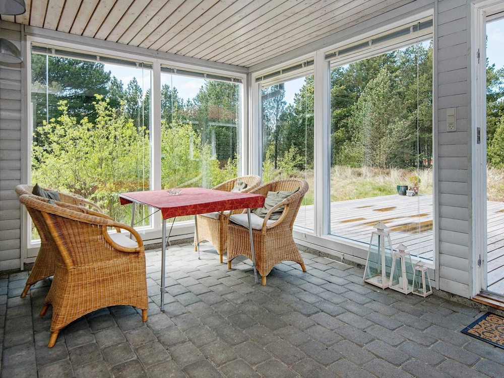 6 Person Holiday Home in Romo