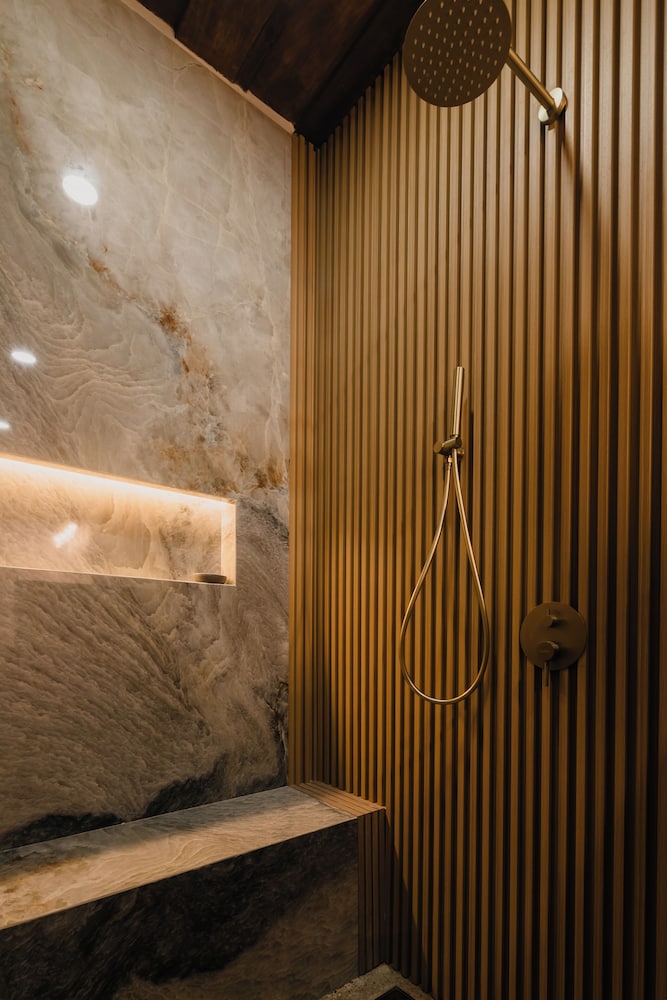 2 Blu Moons Boutique Hotel & Retreat