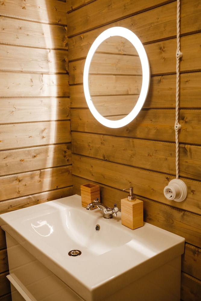 Forrest Lodge Karelia