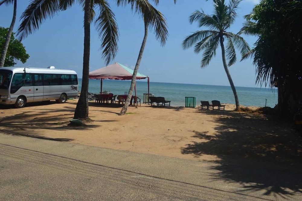 Gayana Guest House