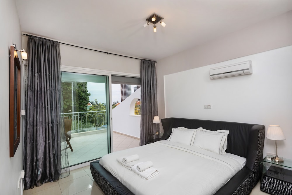 Limassol Vacations - Bay View Gardens Apartments with Pool - Property Image 16