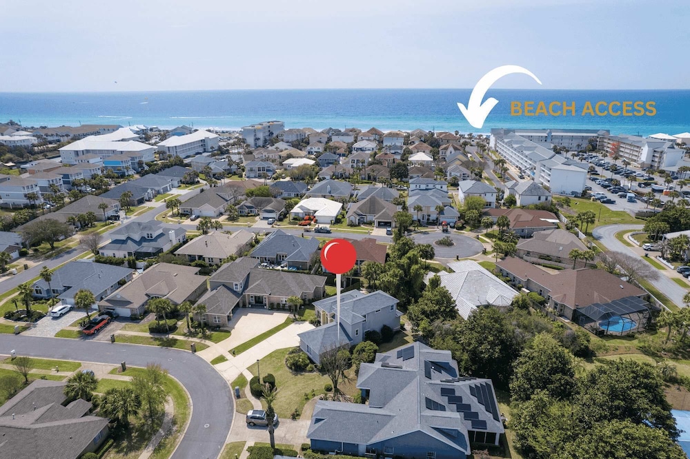 Private Beach & Community Pool