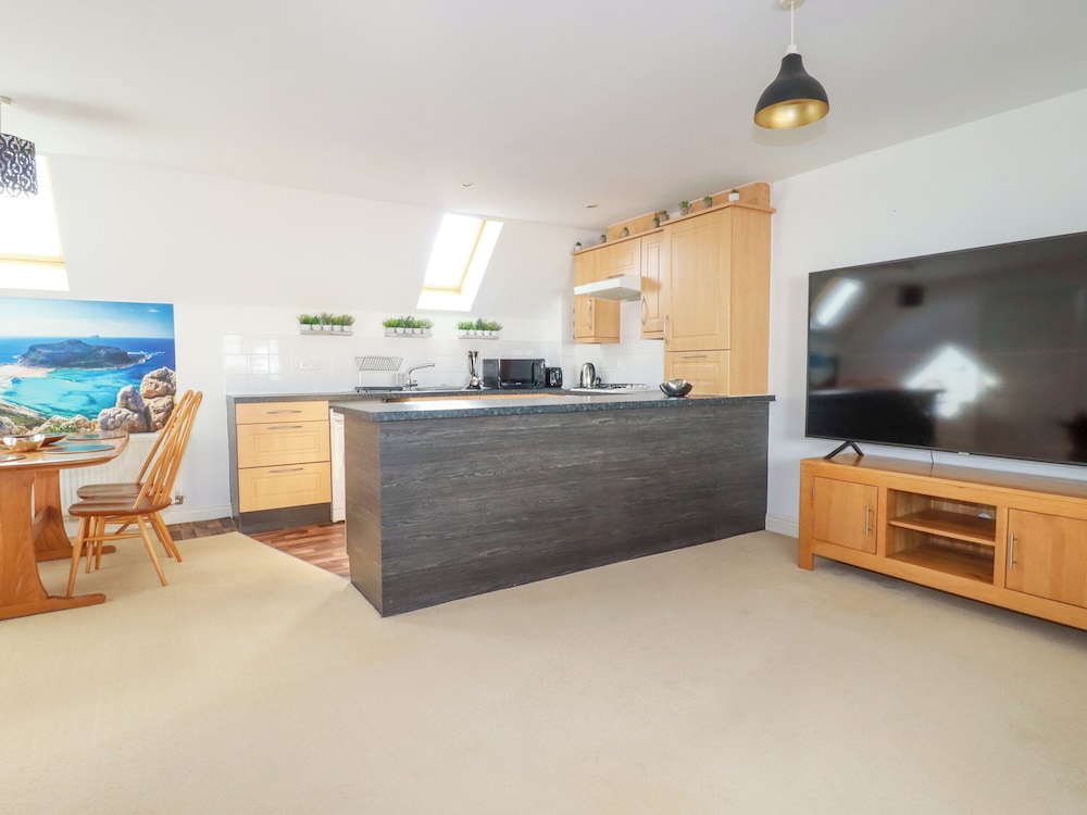 20 Keay Heights